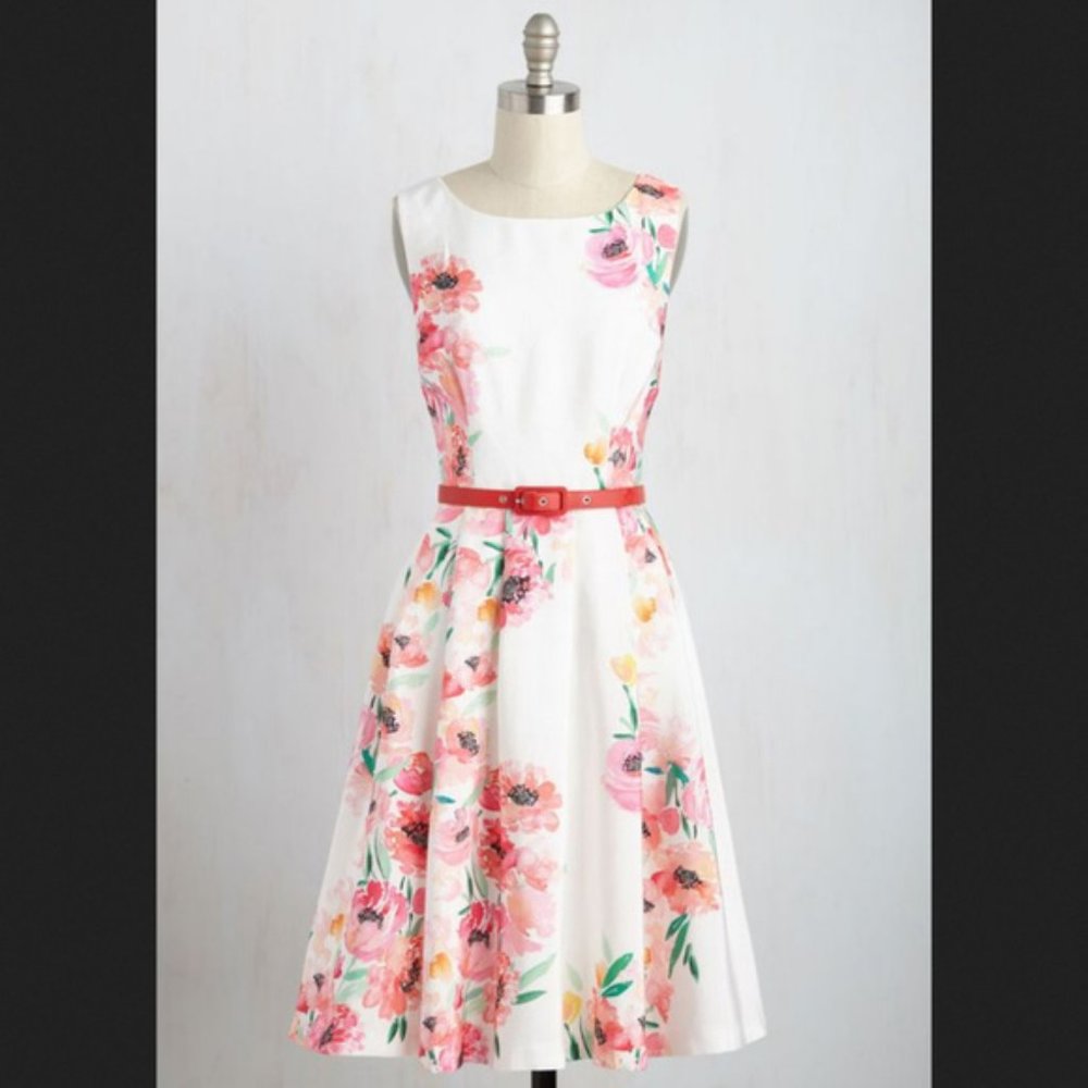 Gorgeous Modcloth L Floral Belted Sleeveless Dress